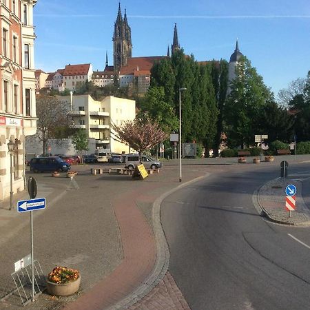 Apartments At Old Town Bridge Altstadt, Elbestrand, Fahrradweg, Schiffsanleger マイセン エクステリア 写真
