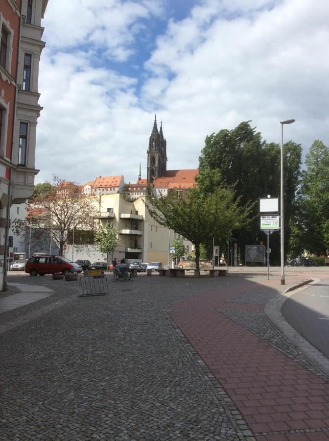 Apartments At Old Town Bridge Altstadt, Elbestrand, Fahrradweg, Schiffsanleger マイセン エクステリア 写真