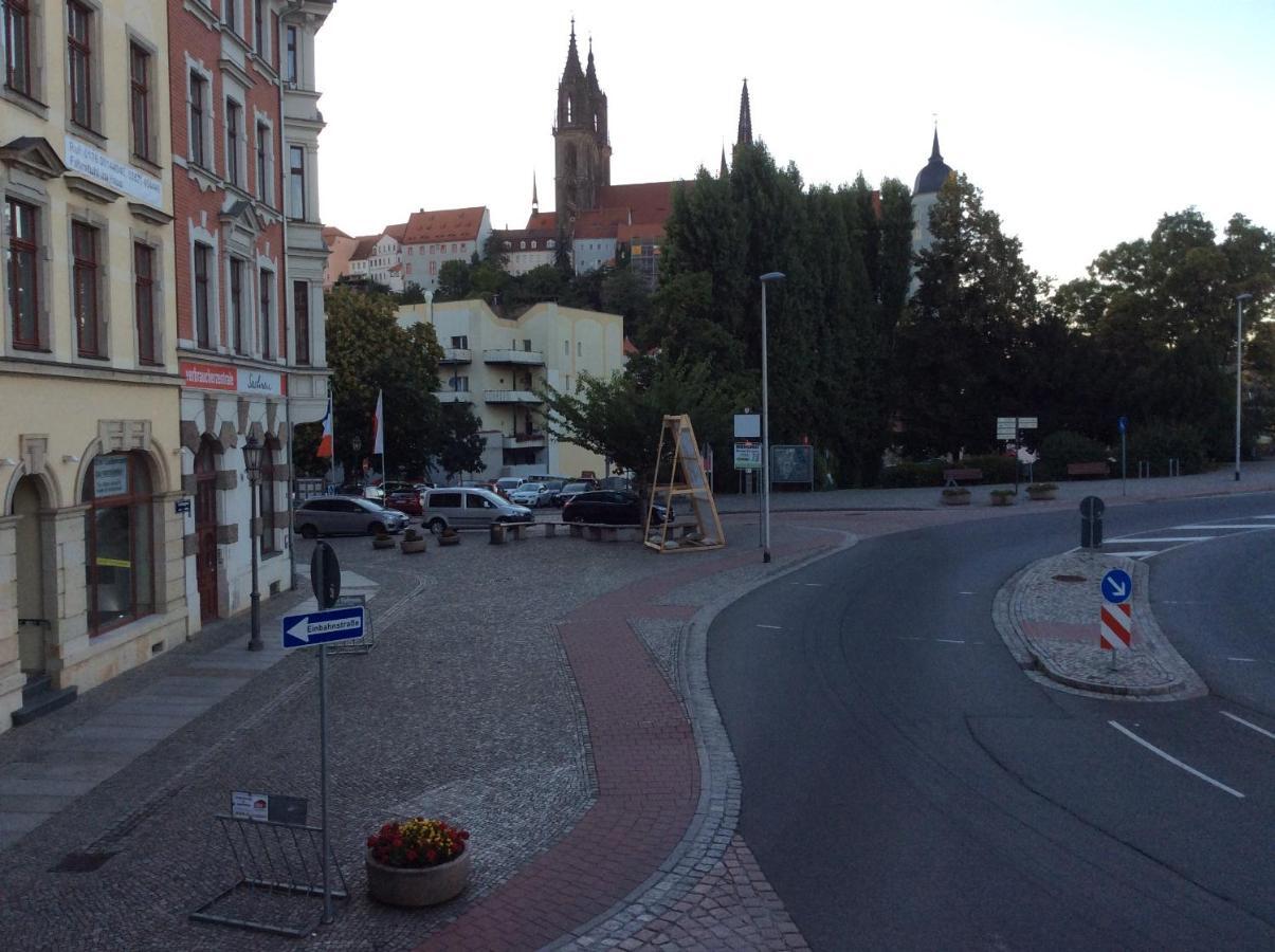 Apartments At Old Town Bridge Altstadt, Elbestrand, Fahrradweg, Schiffsanleger マイセン エクステリア 写真
