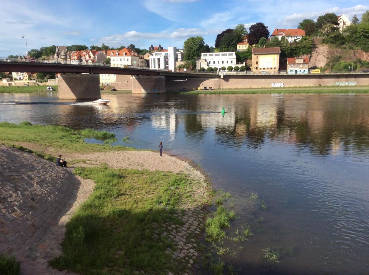Apartments At Old Town Bridge Altstadt, Elbestrand, Fahrradweg, Schiffsanleger マイセン エクステリア 写真